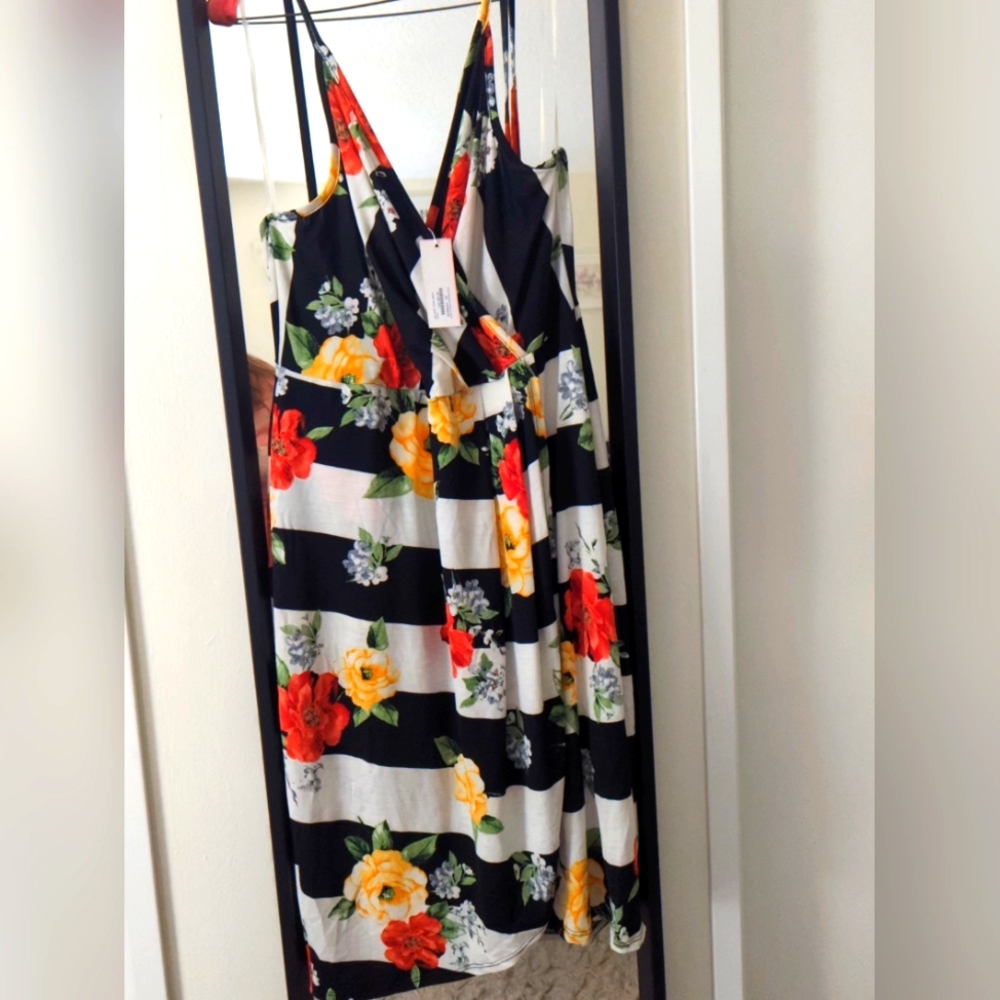 3x short knit dress